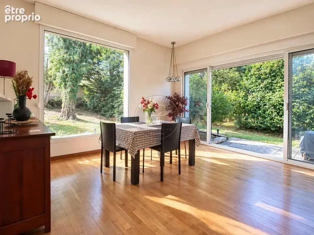 Maison familiale 182 m² - 5 chambres - jardin arboré de 1 016 m² - L'Étang-la-Ville - photo 5