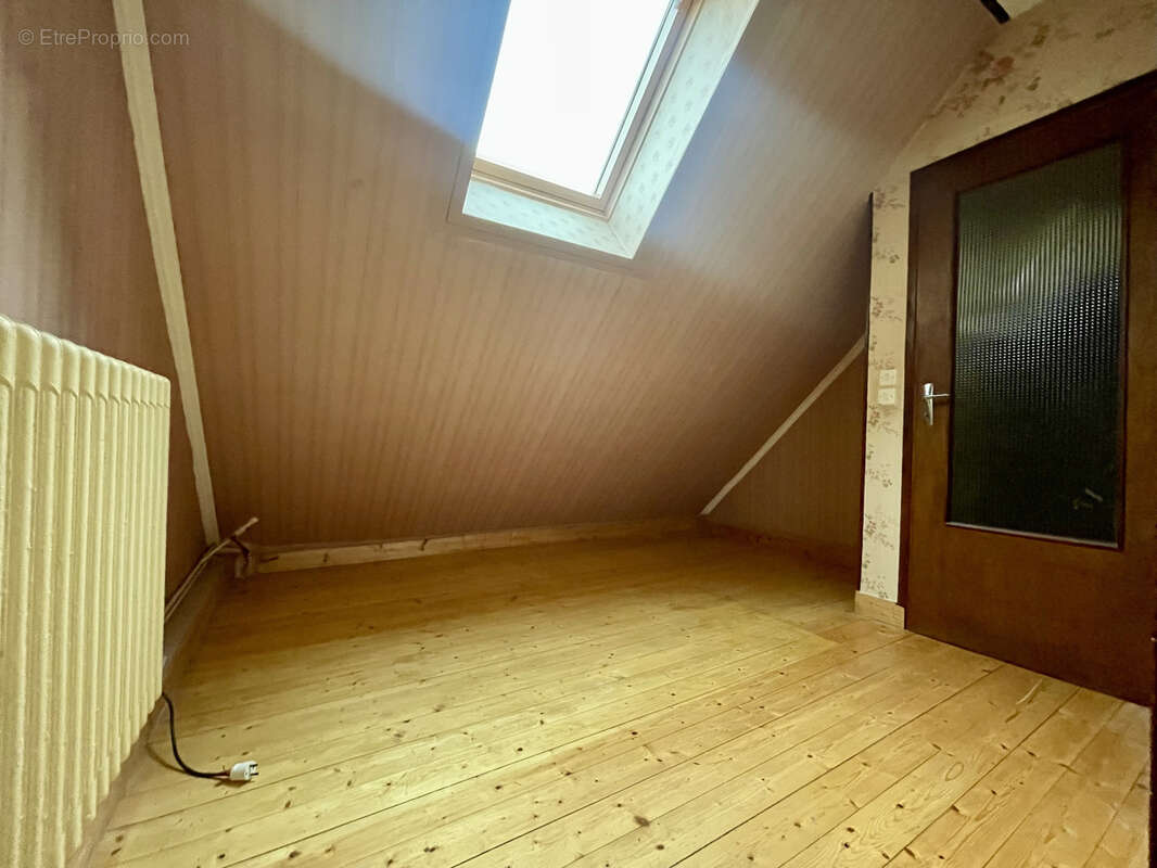 Maison à NEUILLY-EN-THELLE