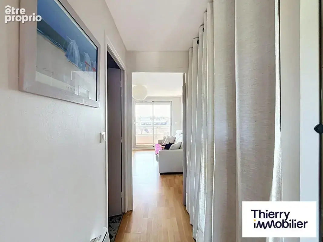 DINARD CENTRE - Appartement balcon, cave, parking - photo 3