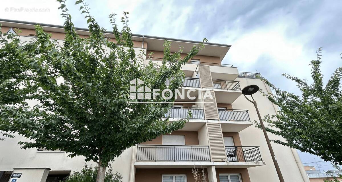 Appartement à ARPAJON