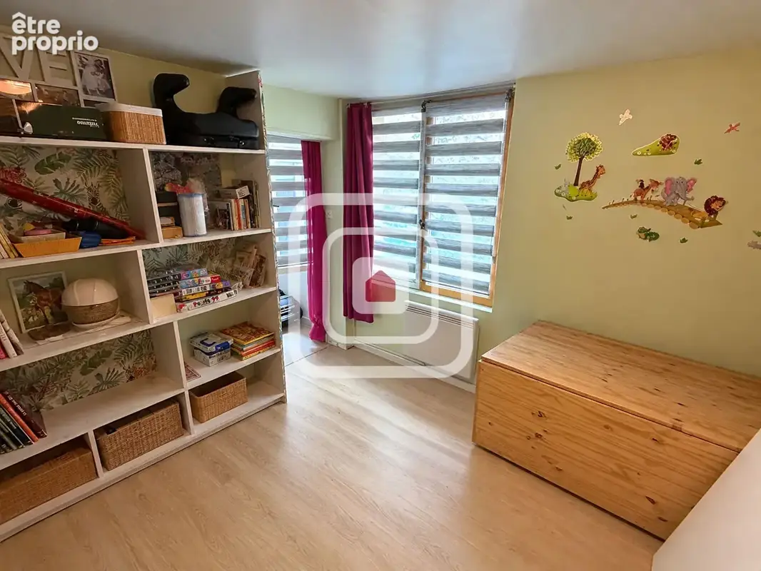 Maison de ville avec jardin, terrasse et dépendances - photo 10