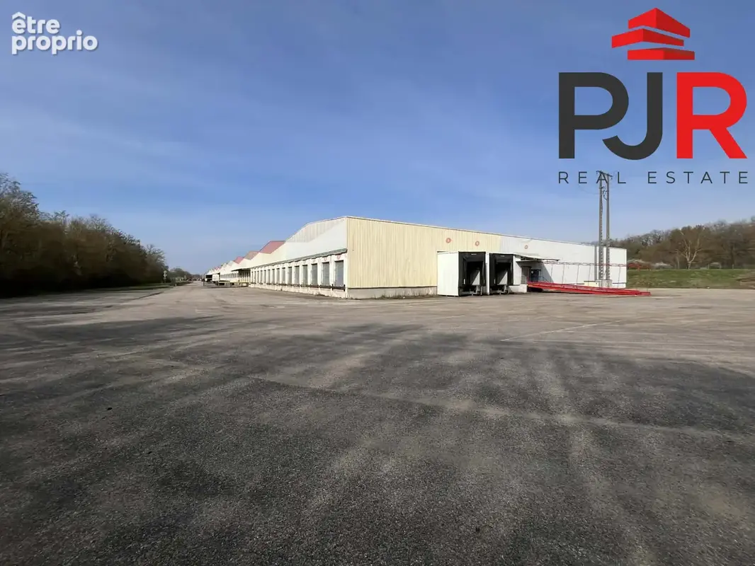 Commerce 7896 m² à Gondreville  - photo 8