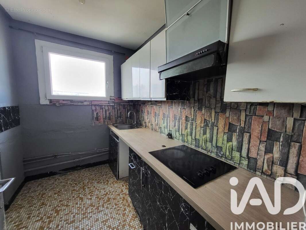 Photo 9 - Appartement à EPINAY-SUR-SEINE