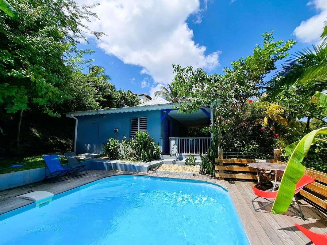 Maison à LES TROIS-ILETS