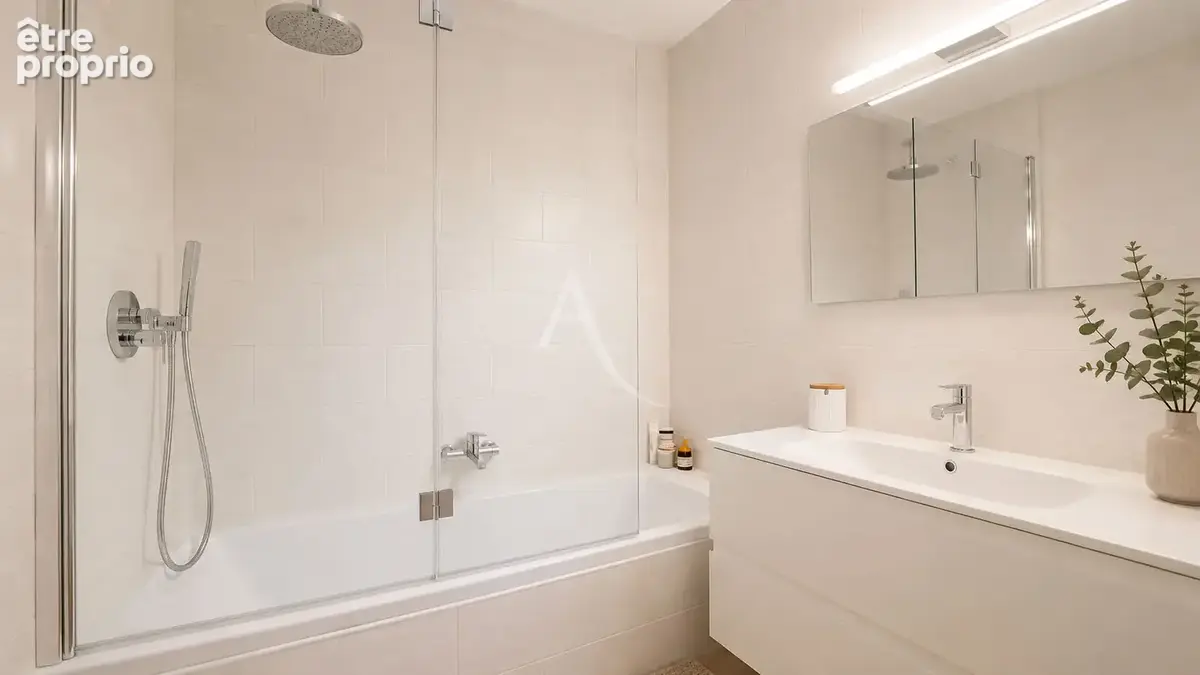 Appartement duplex 212 m² - Résidence Les Cyclades -Saint-Julien-en-Genevois - photo 12