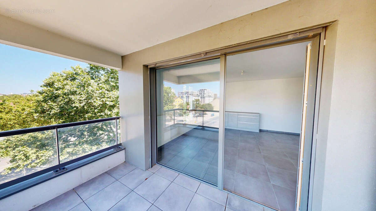 Appartement à LYON-7E