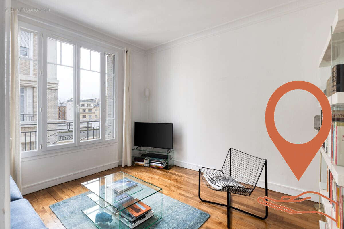 Appartement à PARIS-11E