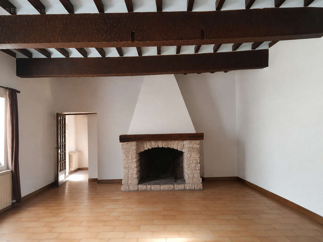 Exclusivité - Demeure d’exception du XVe siècle au cœur de la Provence - Saint Trinit (Vaucluse) - photo 5