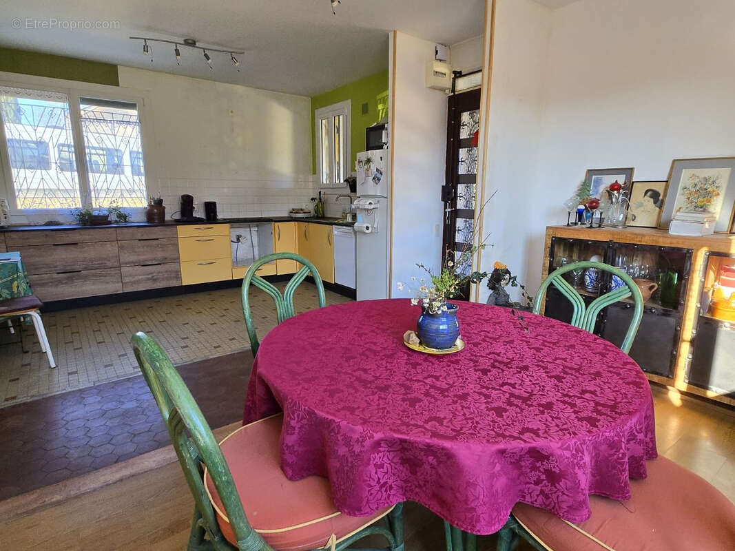 Maison à VILLAMBLARD