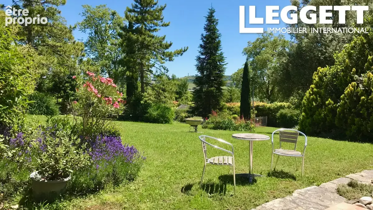 Superbe villa individuelle de 4 chambres avec piscine chauffée, parc paysager et magnifiques vues dégagées - photo 3