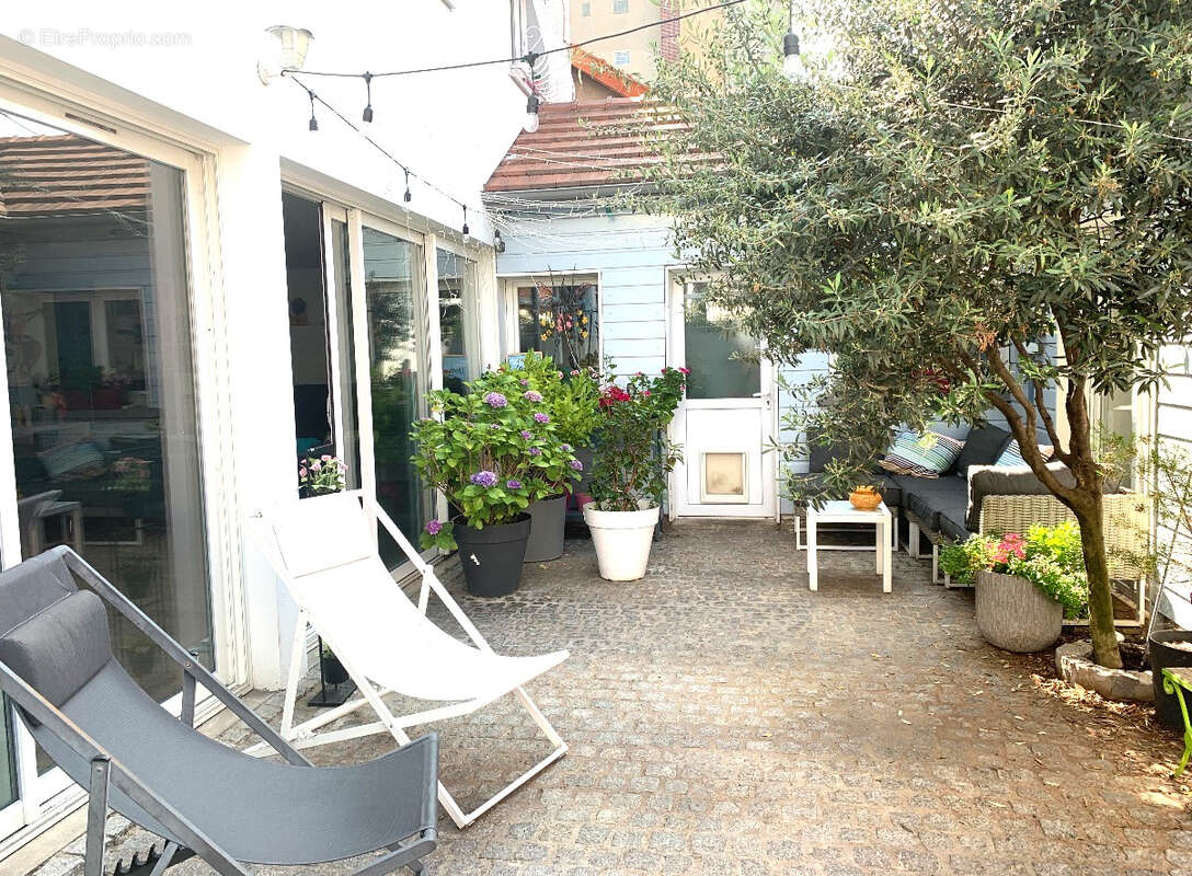 Maison à DEUIL-LA-BARRE