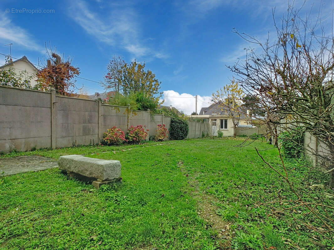 Maison à VILLERS-BOCAGE