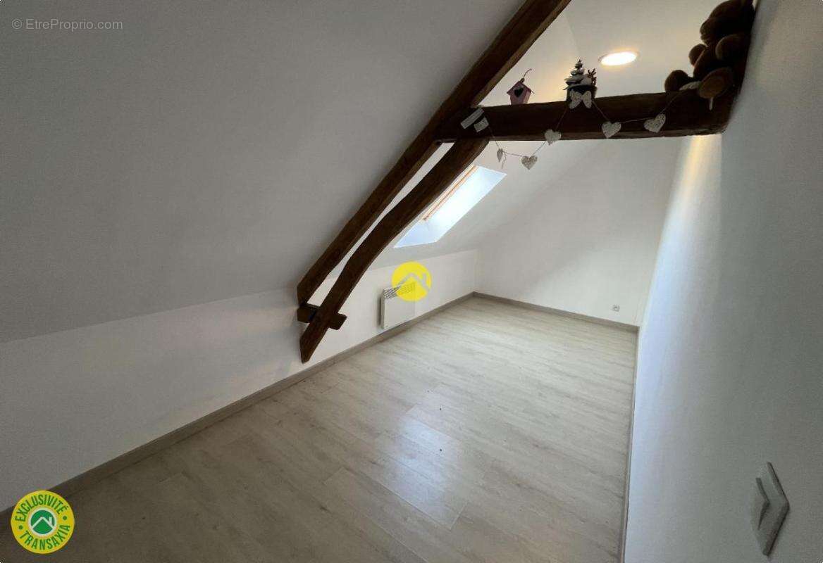 Maison à CHATEAUNEUF-SUR-CHER