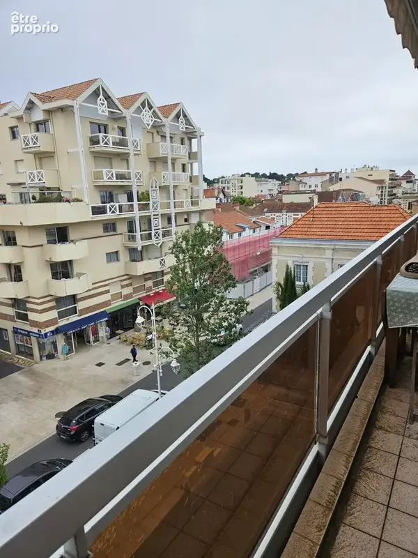 À vendre appartement T3 hyper-centre Arcachon - photo 2