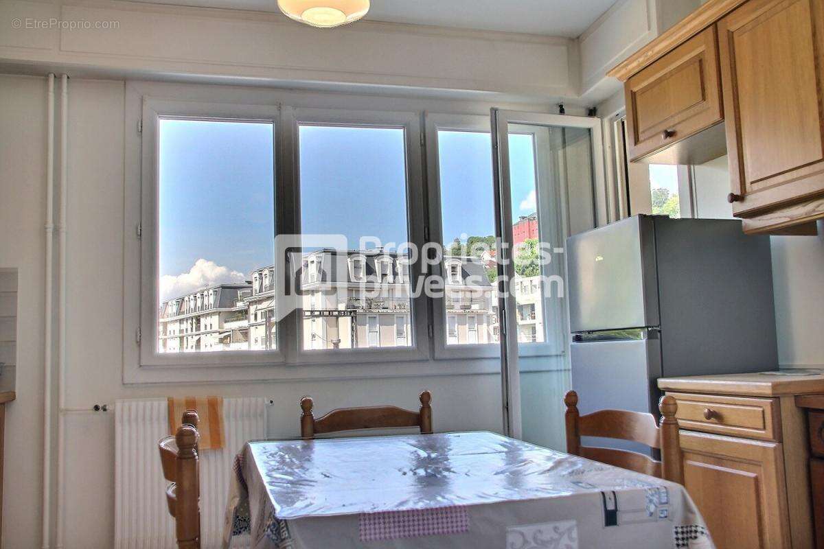 Appartement à AIX-LES-BAINS