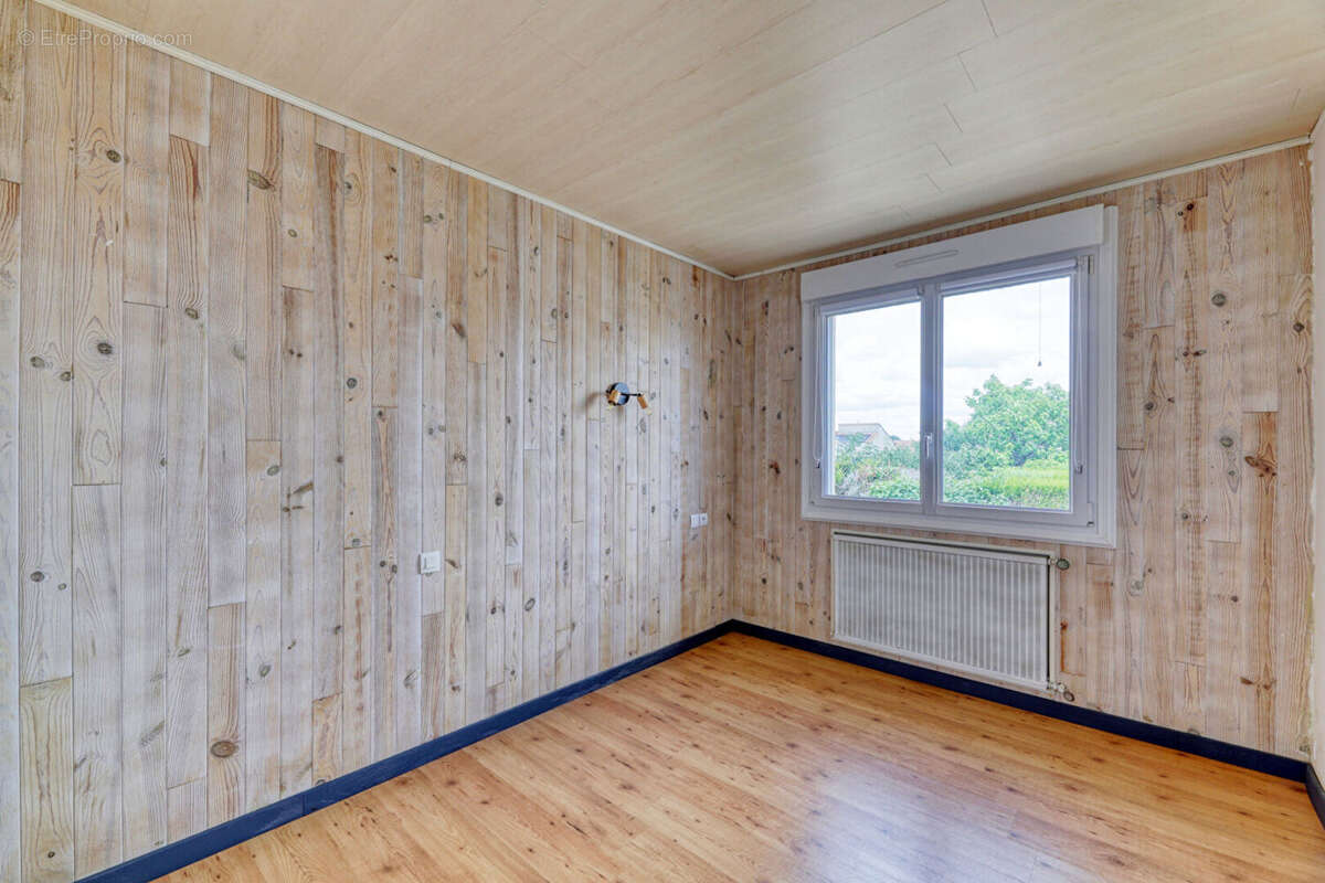 Maison Familiale A vendre La Bruffière - photo 8