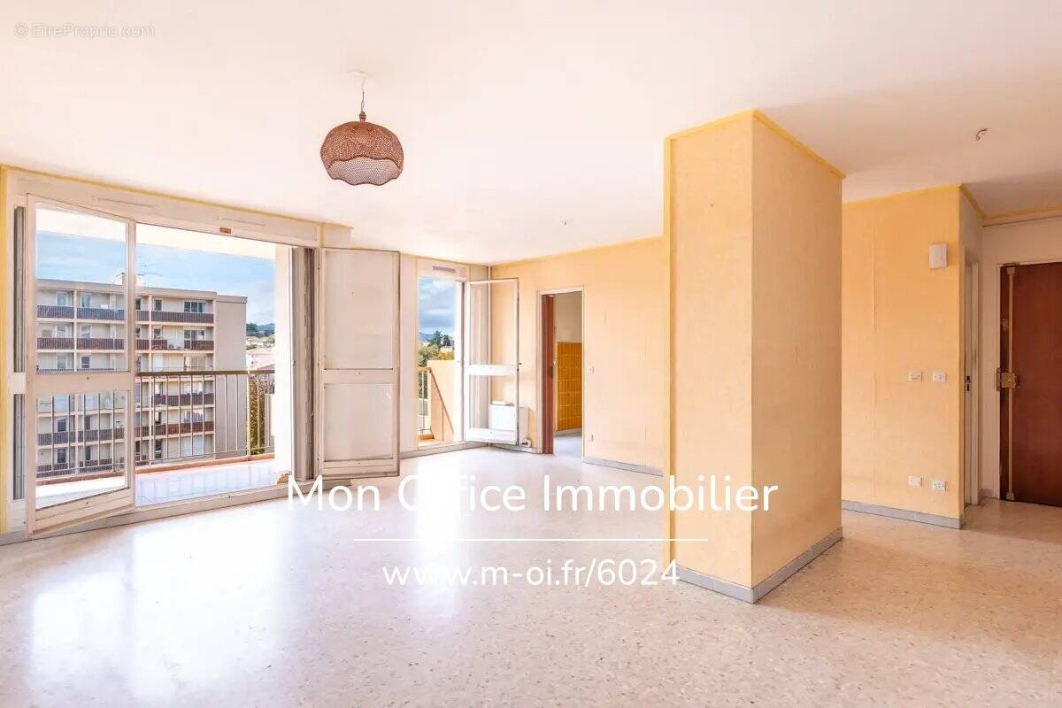 Appartement à AUBAGNE