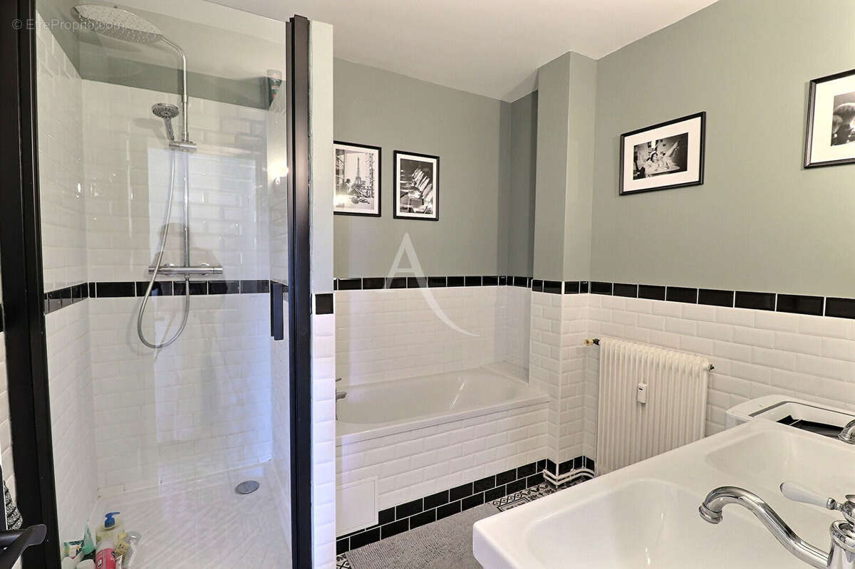 Appartement à MAISONS-LAFFITTE