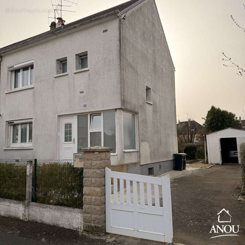 Maison à CHATEAUDUN
