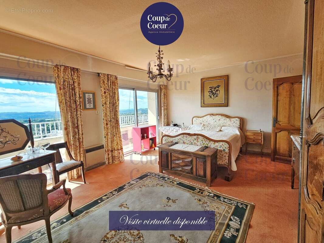 Appartement à LES ANGLES