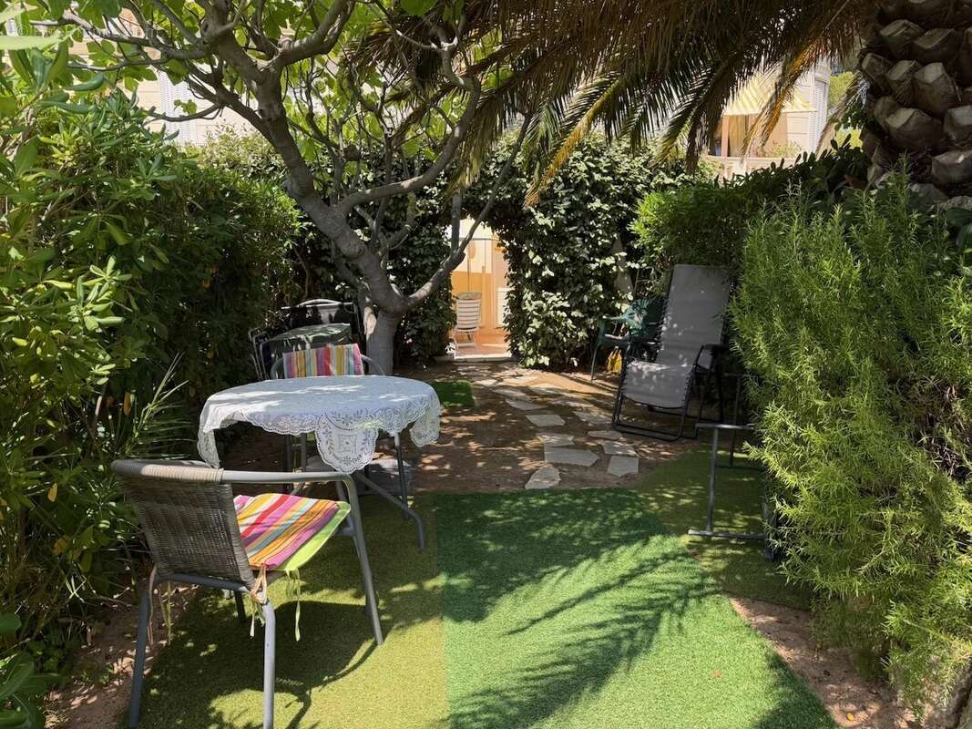 Appartement avec jardin privatif dans la prestigieuse Villa Palladio - photo 10