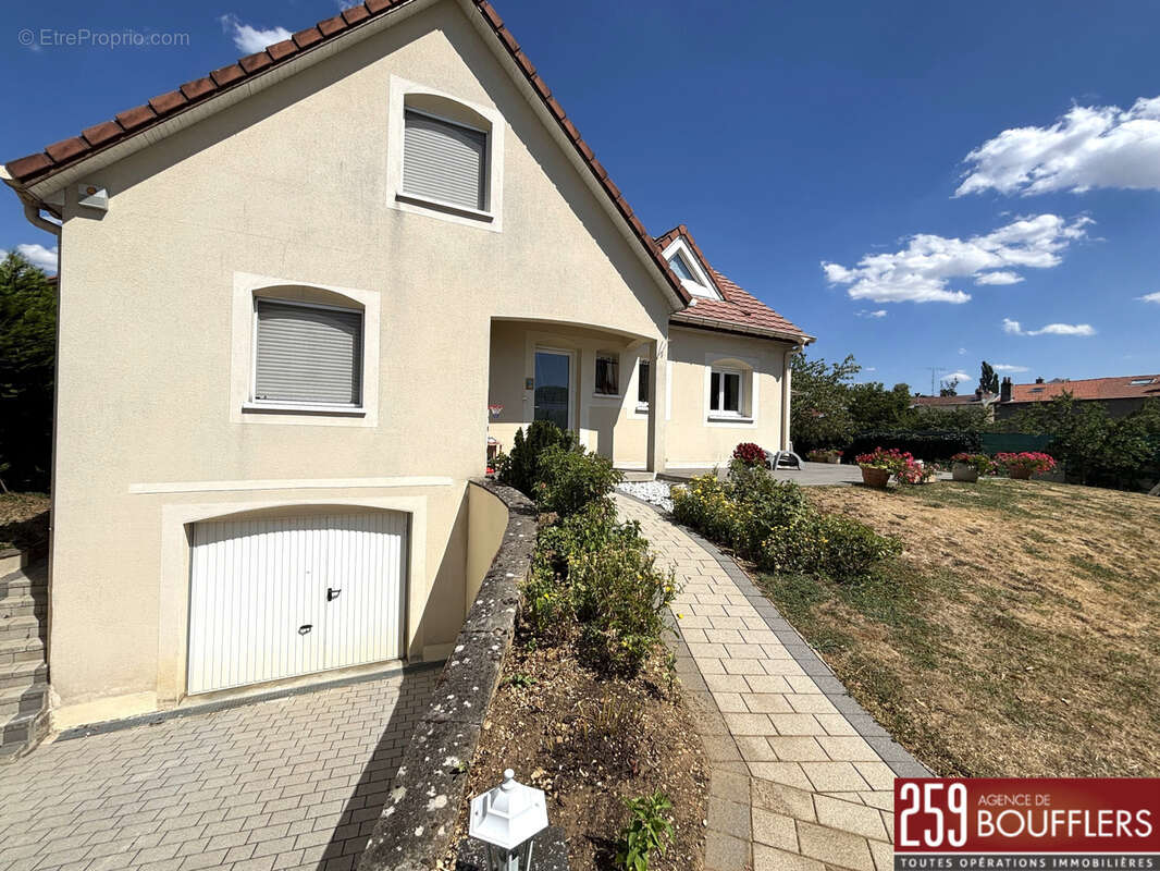 Exclusivite champigneulles proche nancy / maison avec garage, terrasse et jardin - photo 16