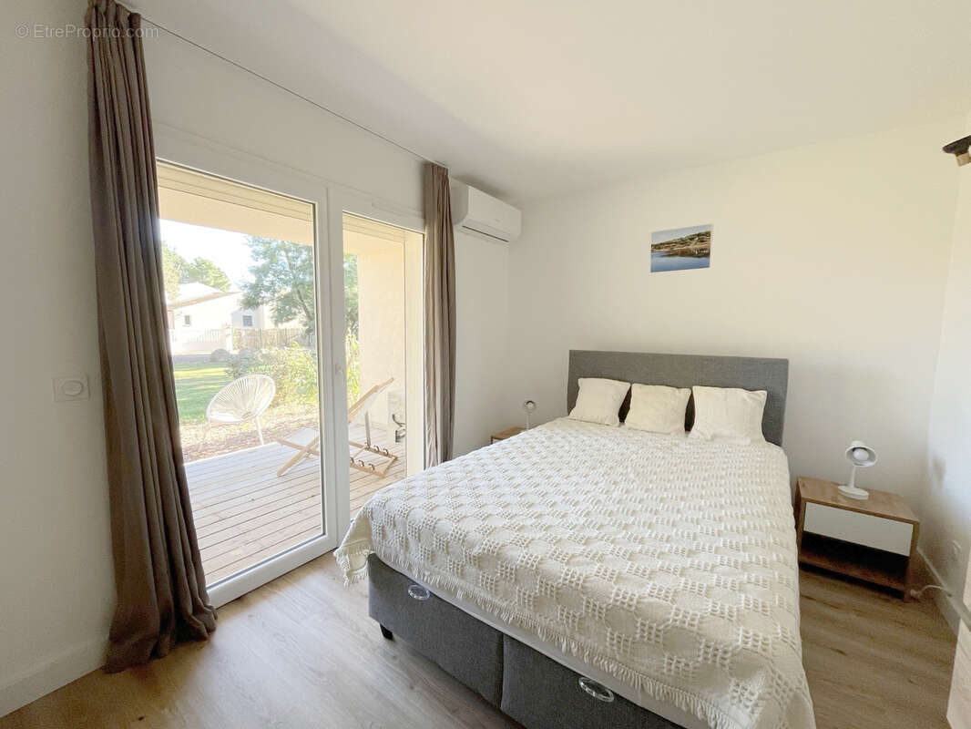 Appartement à LECCI