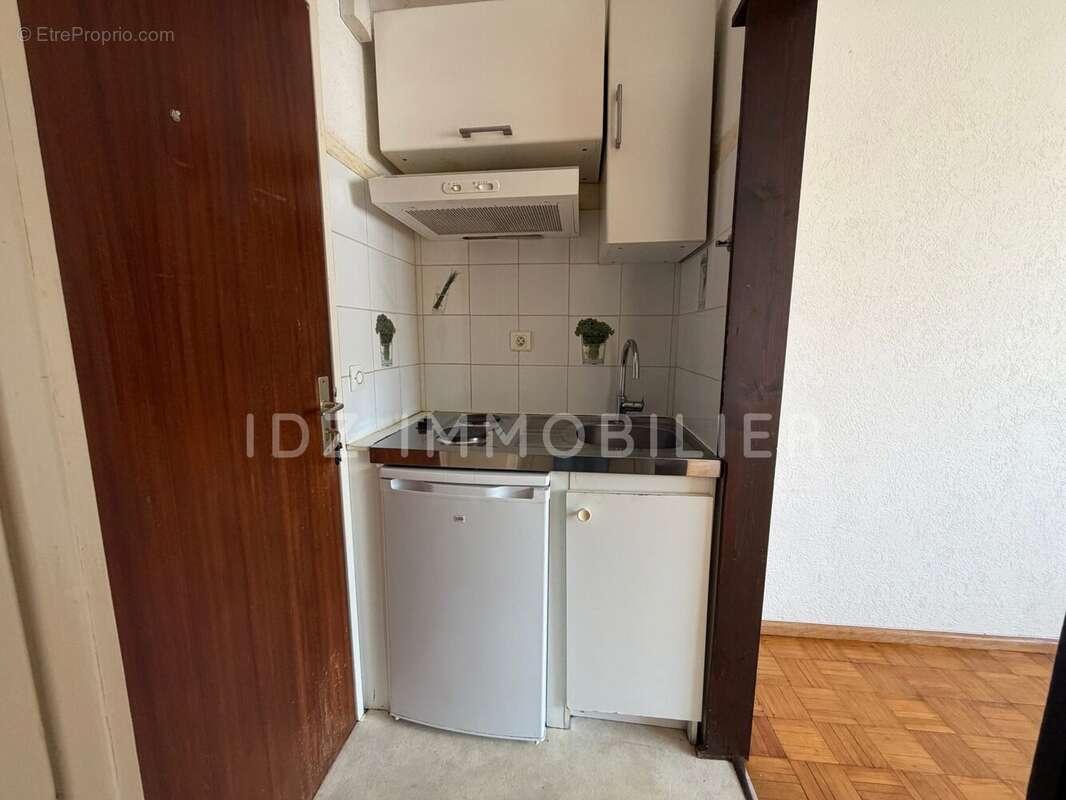 Appartement 32 m² à Saint-Louis  - photo 5