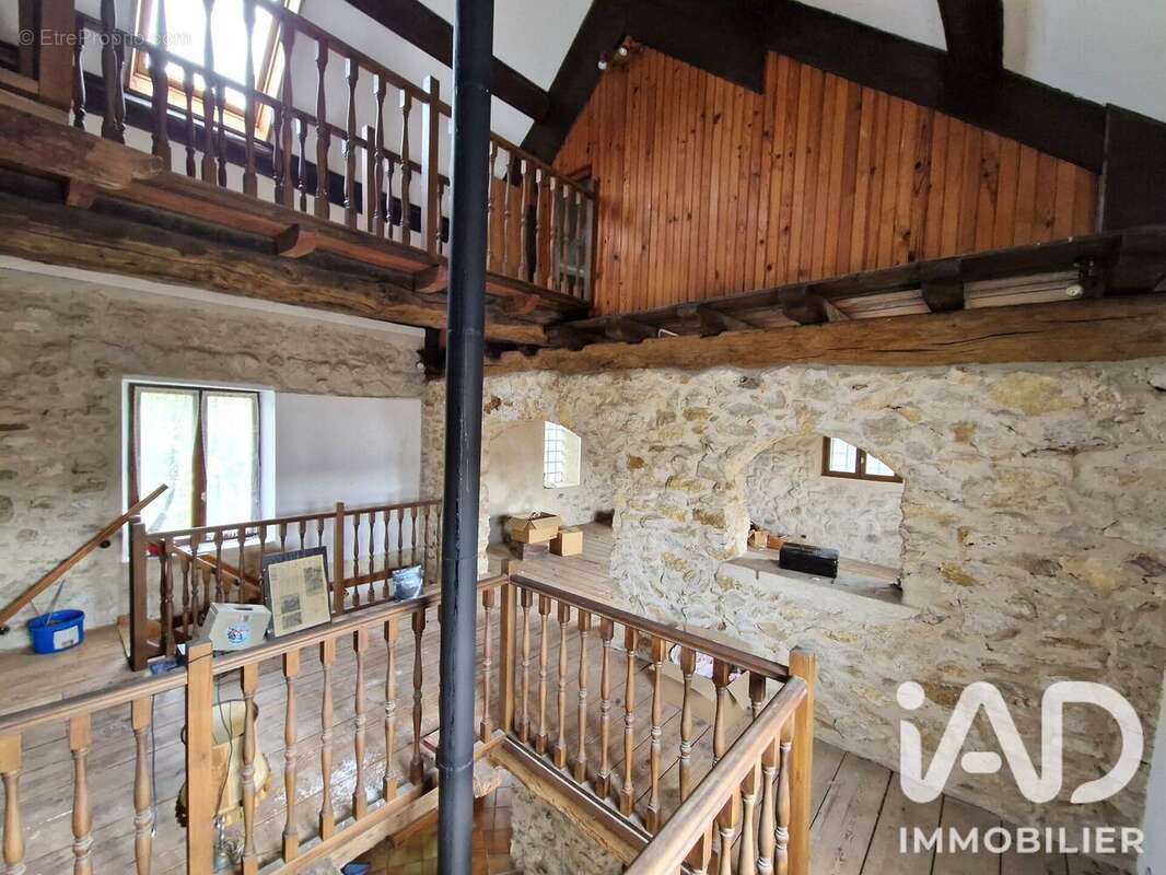 Maison 242 m² à Varreddes  - photo 8