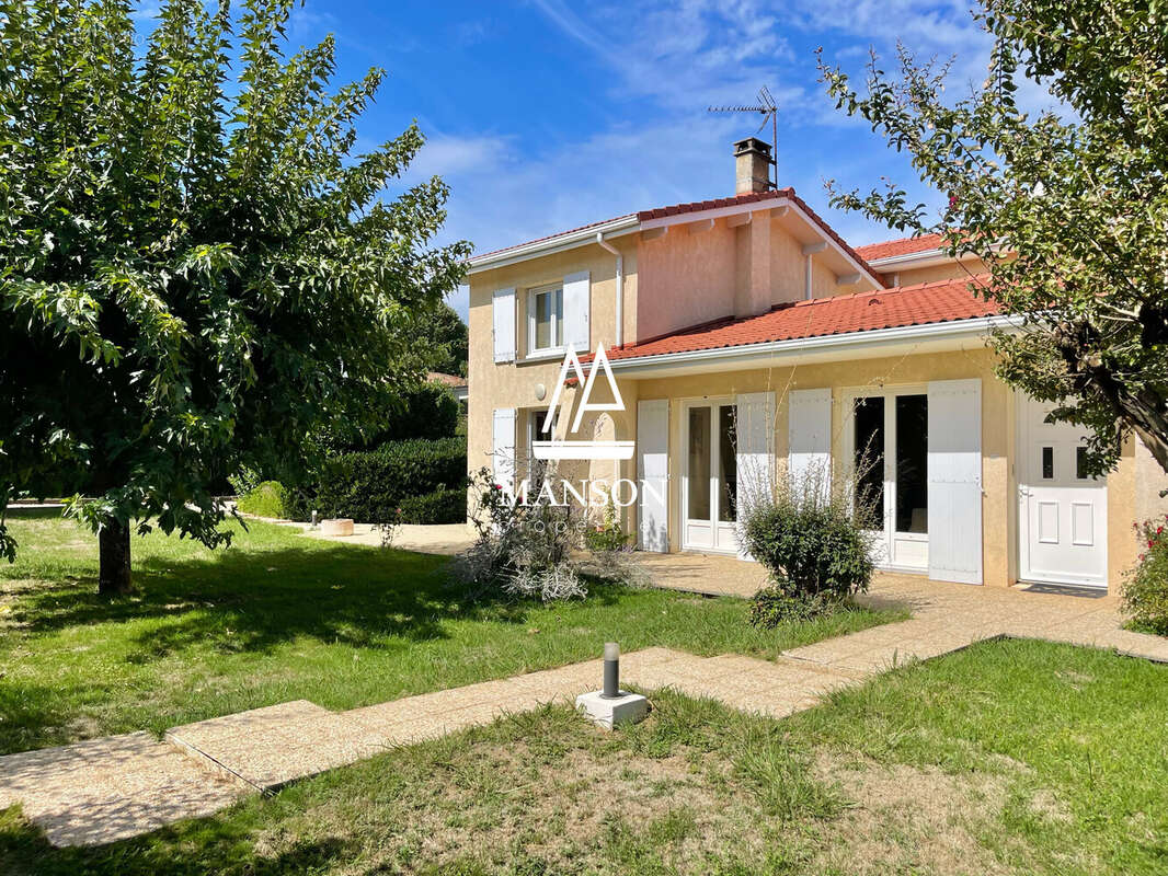 Maison à ARTIGUES-PRES-BORDEAUX