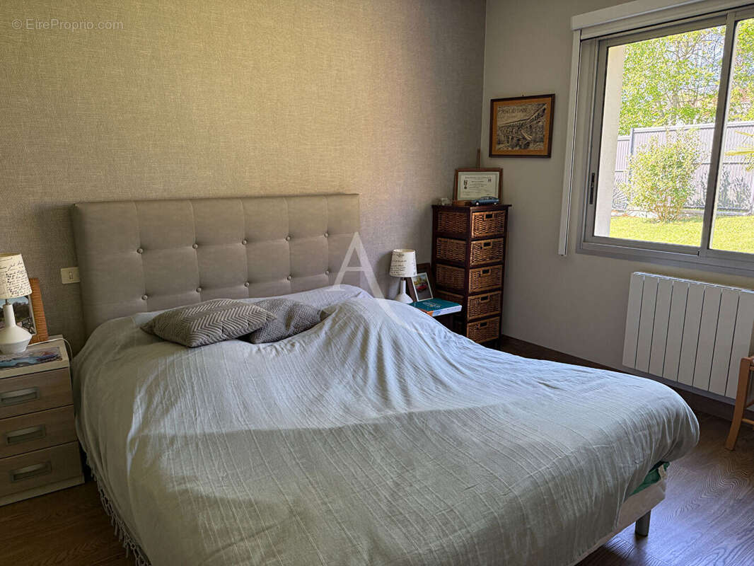 Maison à MOUTIERS-LES-MAUXFAITS