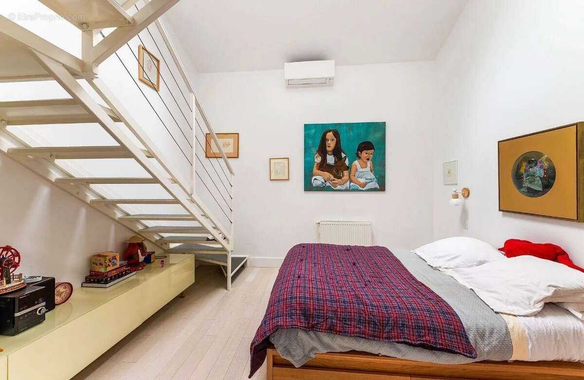 Maison à IVRY-SUR-SEINE