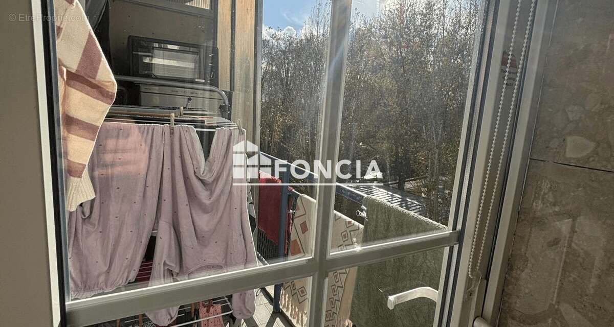Appartement T3 entièrement rénové à neuf - photo 6