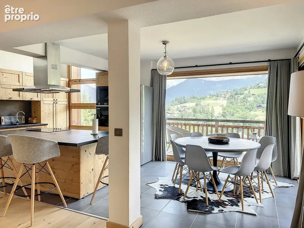 Beau Chalet avec 6 chambres face au Mont Blanc - Exclusivité - photo 14