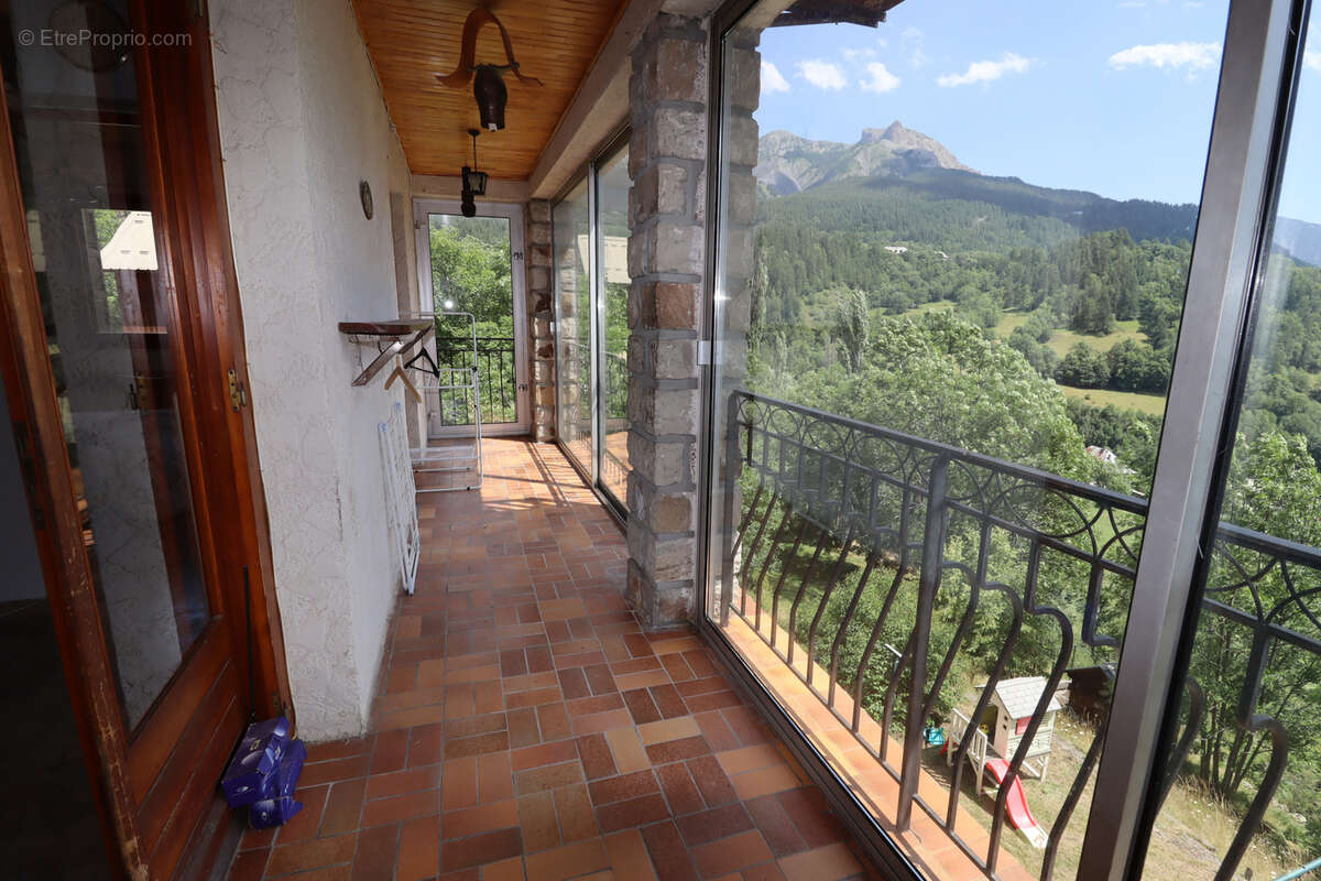Maison 450 m2 - 4 appartements - photo 22