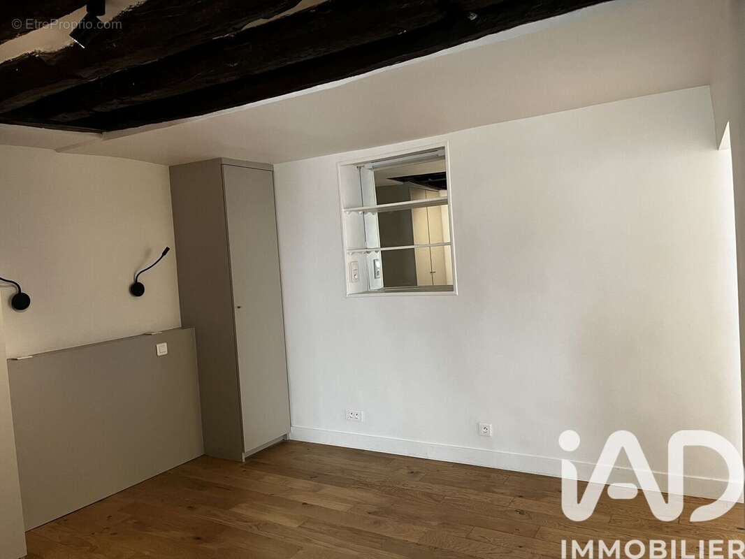 Photo 5 - Appartement à PARIS-8E