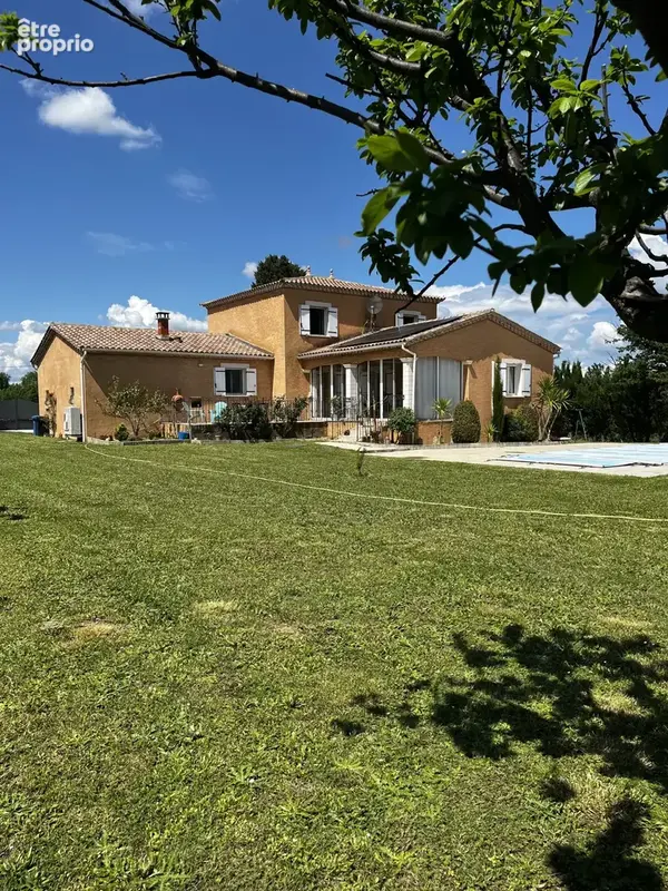 Maison à LEDIGNAN
