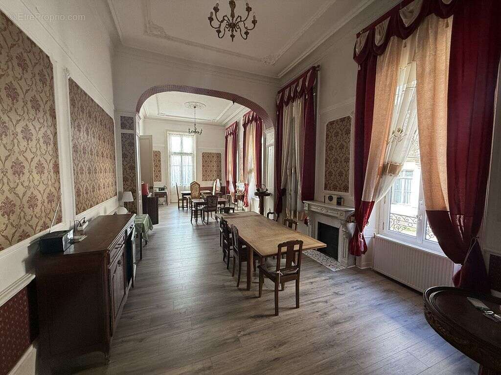 Appartement à PLOMBIERES-LES-BAINS