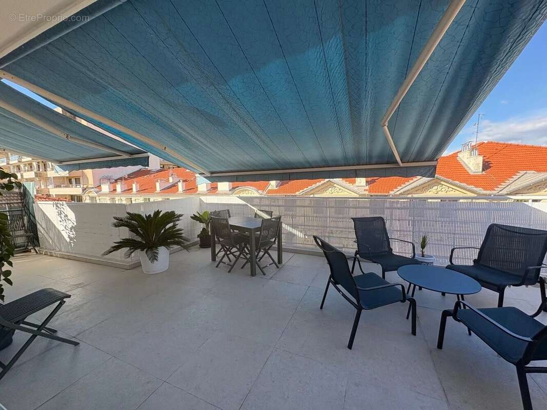 Appartement à NICE