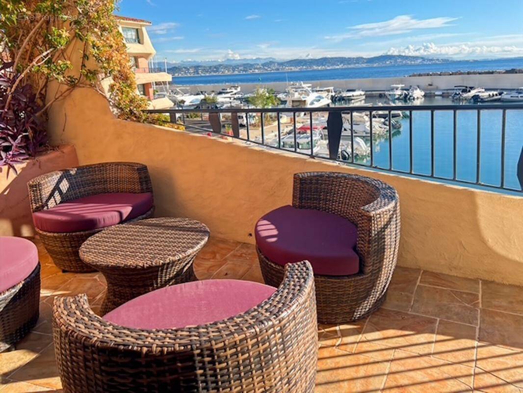 Appartement à THEOULE-SUR-MER