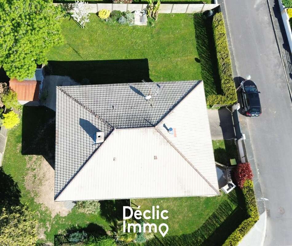 Maison à NIEUL-LE-DOLENT