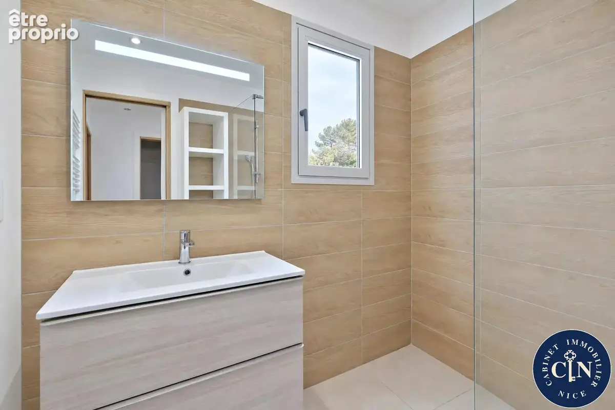 Maison 5 pièces 82 m² à vendre à Saint-Andre-De-La-Roche (06730) - photo 9