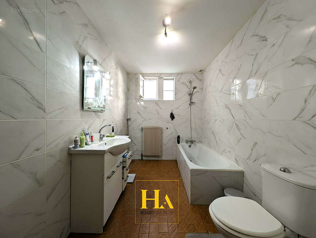 Appartement à ROMANS-SUR-ISERE
