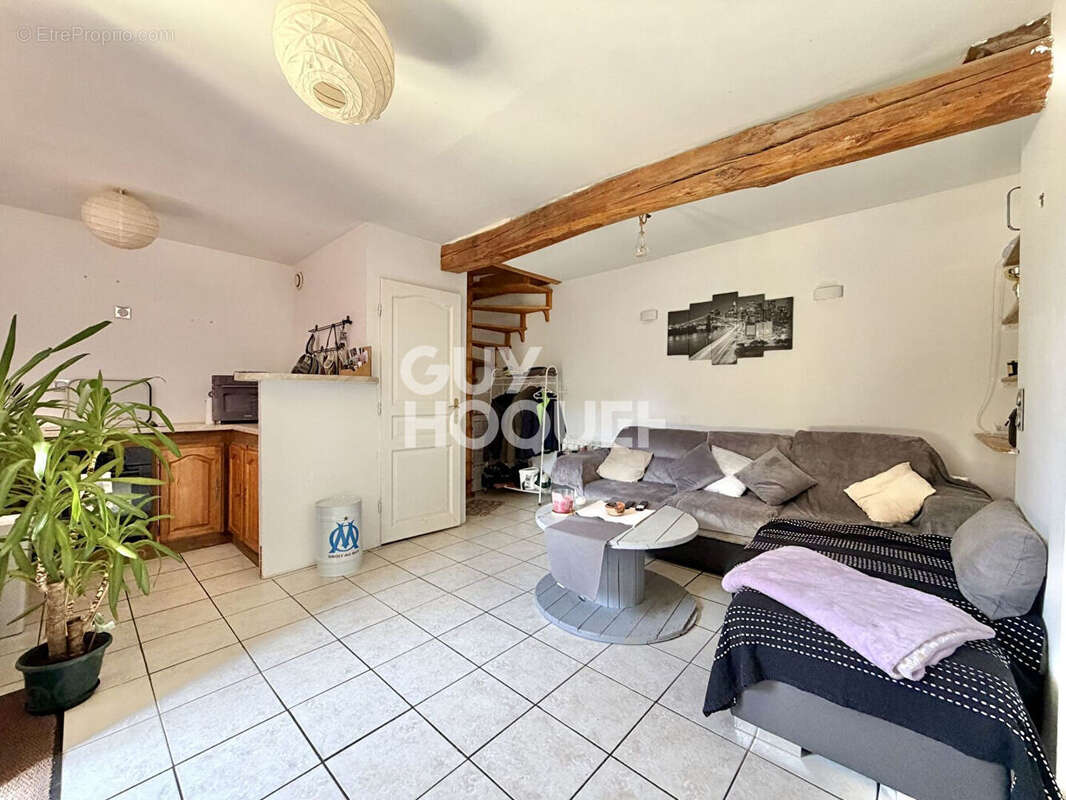 Maison à vendre à Ivry-la-Bataille (27540)  3 pièces, jardin, parking  Proche Anet - photo 2