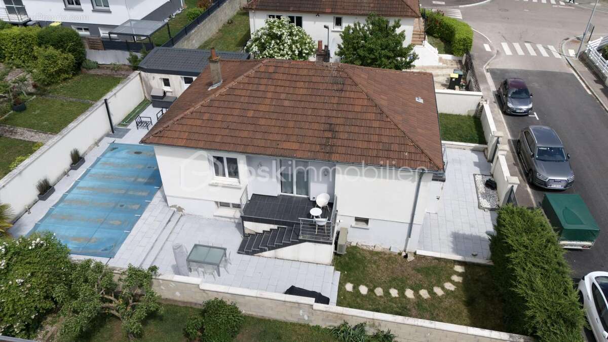 Maison à SAINT-APOLLINAIRE