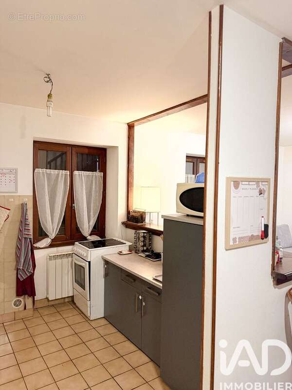 Photo 3