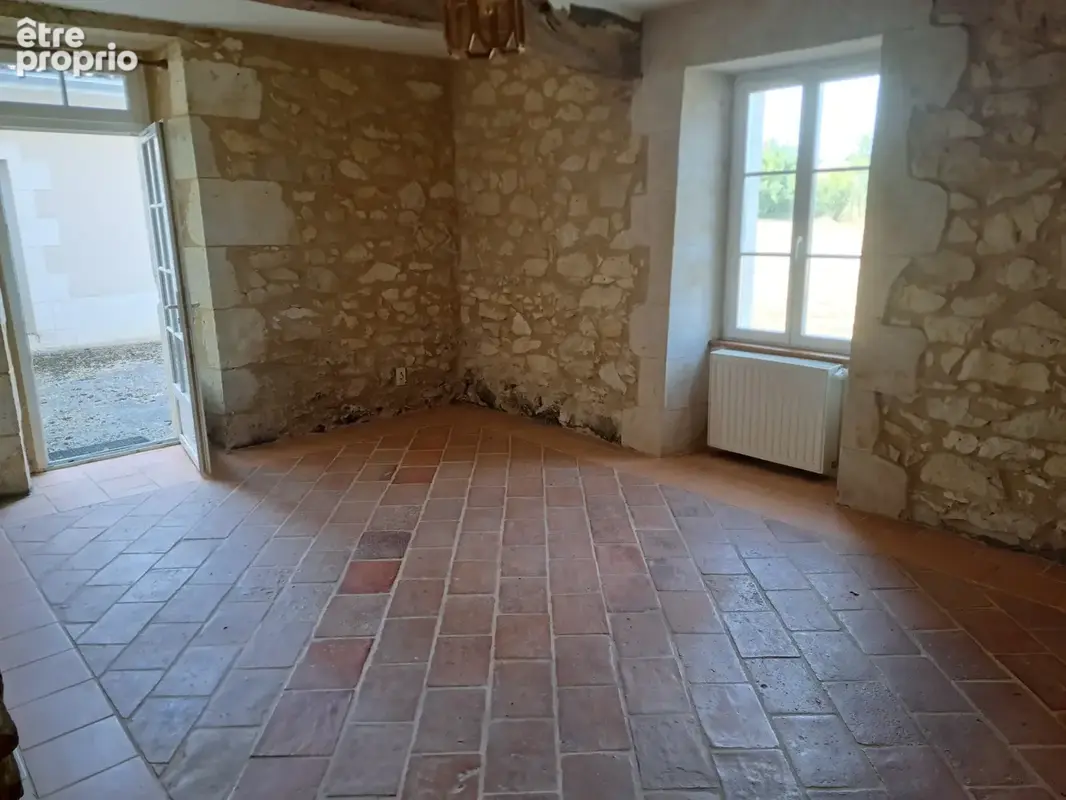 À 20 km d’Auch   Maison de caractère de 170 m2 sur 1 hectare au calme - photo 4