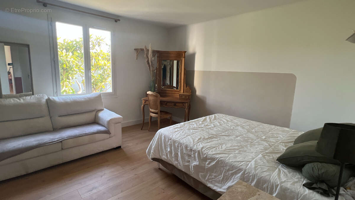 Maison à PERNES-LES-FONTAINES