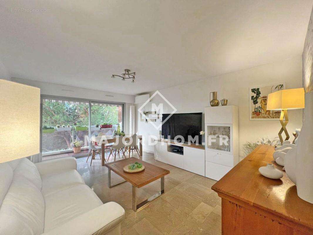 Appartement à MARSEILLE-9E