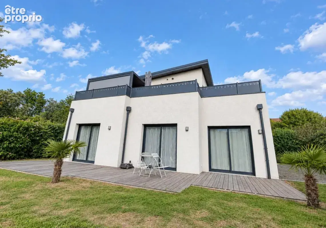 Maison Neuve à Vesoul 8 pièces 157 m2 à 469 000 Euros - photo 15